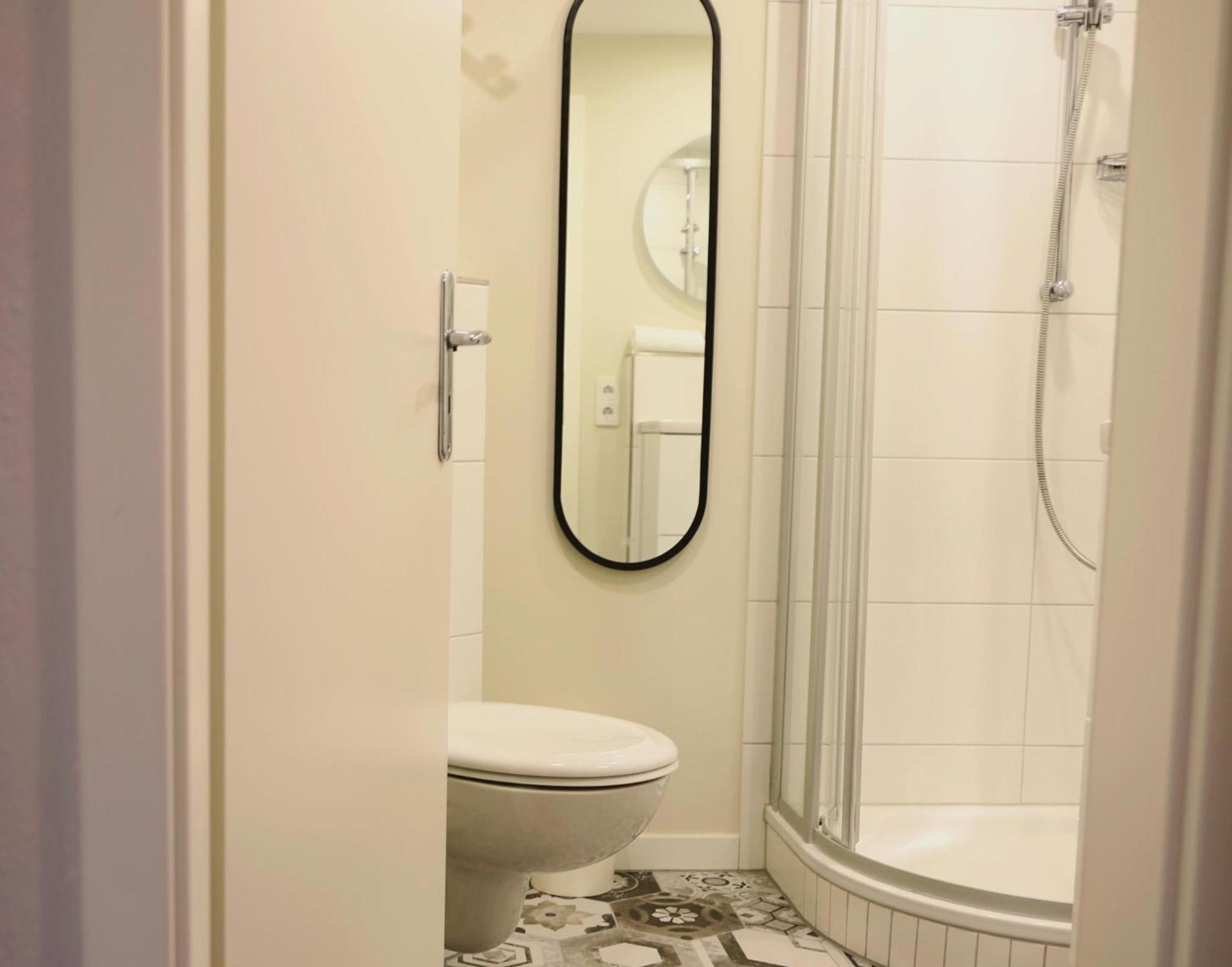 Morderne 3-Zimmerwohnung In Einer Hausscheibe Unter Reet Westerland Exteriör bild