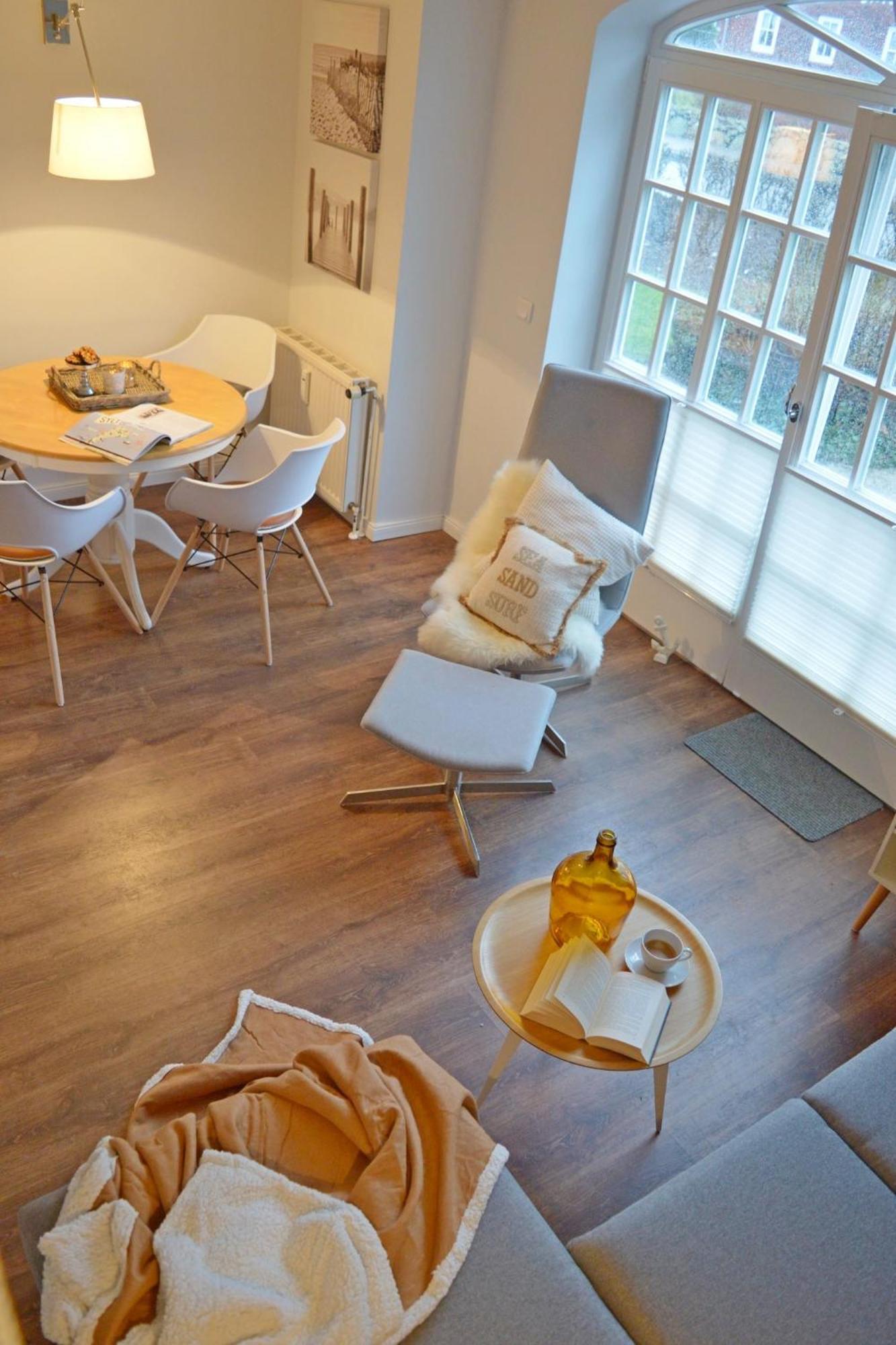 Morderne 3-Zimmerwohnung In Einer Hausscheibe Unter Reet Westerland Exteriör bild