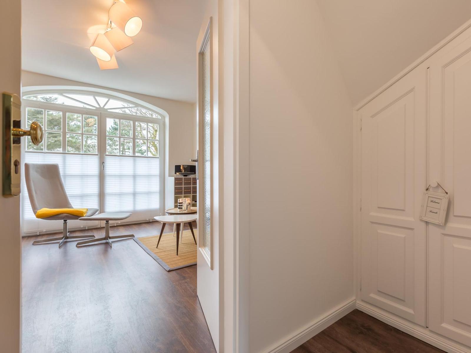 Morderne 3-Zimmerwohnung In Einer Hausscheibe Unter Reet Westerland Exteriör bild