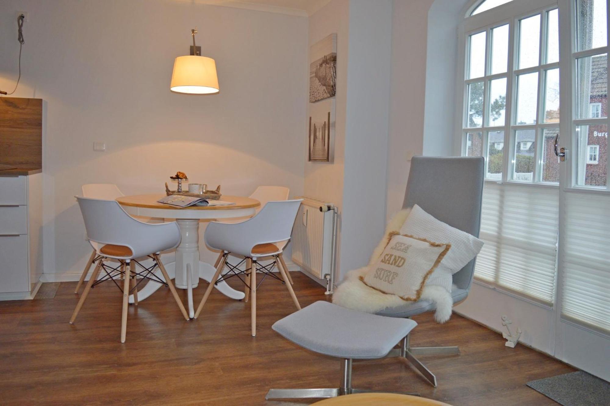 Morderne 3-Zimmerwohnung In Einer Hausscheibe Unter Reet Westerland Exteriör bild
